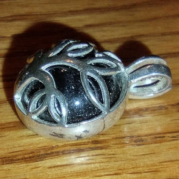 Sterling and onyx tree of life necklace - Picture 4 of 16